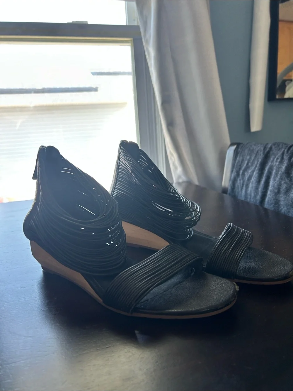 Eileen Fisher Low Wedge 🖤